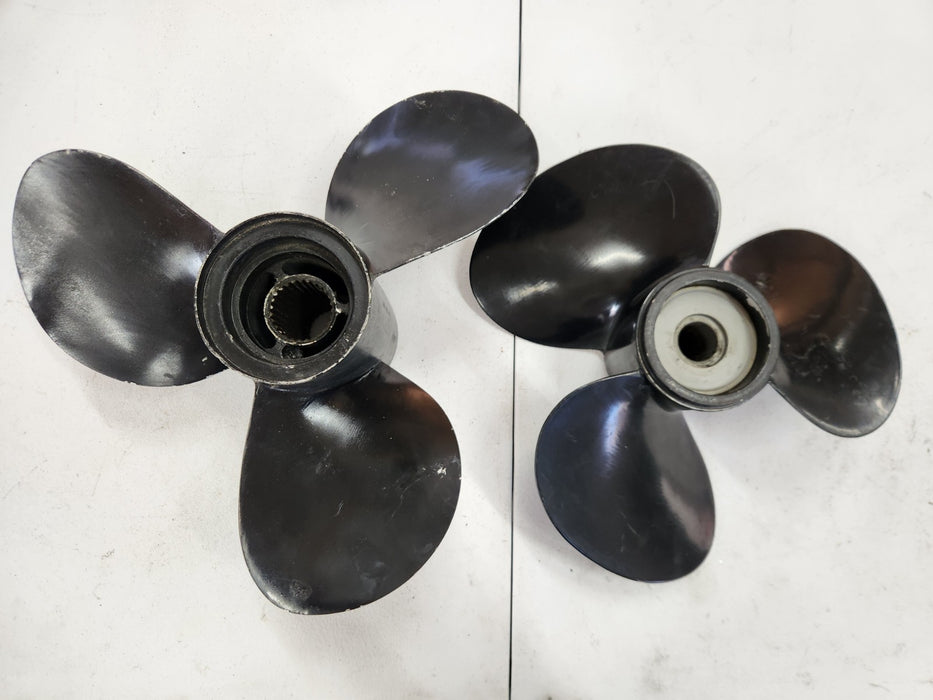 Volvo Penta 3851424 Duo Prop Type D4 3 Blade SET Genuine Excellent Condition